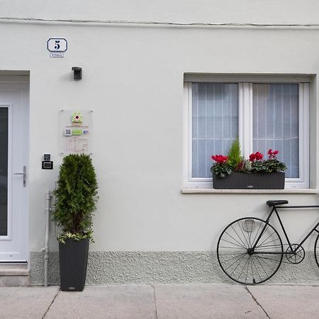 Zona 30 Bike Guesthouse Palmanova Buitenkant foto